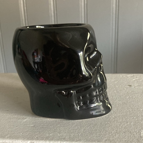 NWT- 16.9floz- Black Ceramic Glazed Skull 💀 Mug - Picture 6 of 16